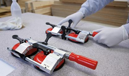 Ściski przyssawkowe