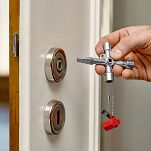 Klucz wielofunkcyjny do szaf KNIPEX 00 11 04 - 10
