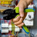 Szczypce do zaciskania zagniatania złącza łączniki i złącza nieizolowane 0,5 - 10,0 PEW 9 – lekkie i kompaktowe RENNSTEIG 619 1071 3 - 2