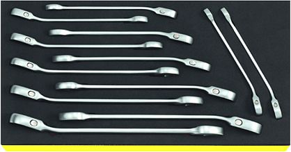 Zestaw TCS 1/3 Kluczy płasko-oczkowych z grzechotką 8-19mm, 12-el. TCS 17/12 STAHLWILLE 96830649