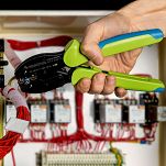 Szczypce do zaciskania zagniatania kolory czerwone niebieskie zółte 0,5 - 6,0 PEW 9 – lekkie i kompaktowe RENNSTEIG 619 060 3 - 3