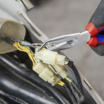 Szczypce tnące półokrągłe (wydłużone typu „bociani dziób”) KNIPEX 26 25 200 - 6