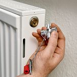 Klucz wielofunkcyjny do szaf KNIPEX 00 11 02 - 8