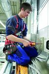 Wkrętak śrubokręt z magazynkiem bitów LiftUp electric izolowany WIHA 2831 09 020 38610 - 2