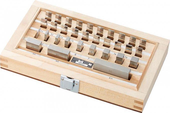 Zestaw blokow wzorcowych 32szt stopien 1 FORTIS 4317784737579