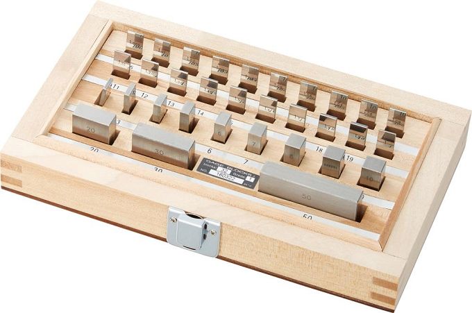 Zestaw blokow wzorcowych 32szt stopien 1 FORTIS 4317784737579
