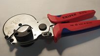 Obcinak do rur kompozytowych i plastikowych KNIPEX 90 25 25 - 14