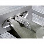 Szczypce zaciskowe o długich szczękach 7