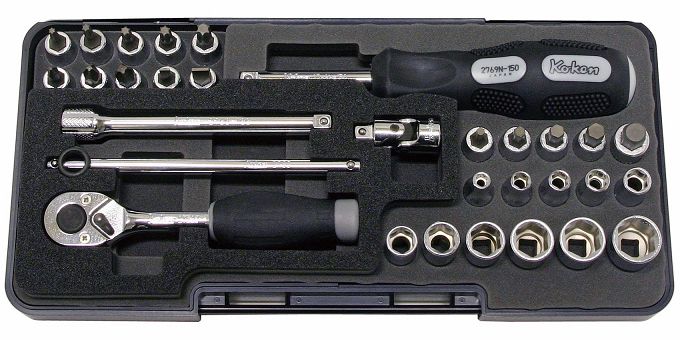 Zestaw kluczy nasadowych w walizka ABS 31 części KOKEN