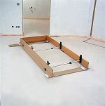 Przyrząd ustalający do montażu ościeżnic drzwi BESSEY TMS - 4