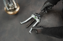 Ściągacz 2-ramienny z samozaciskiem 150mm KUKKO 220-2 - 4