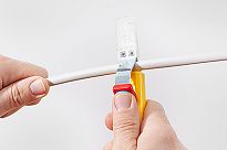 Narzędzie hak do ściągania izolacji - profesjonalny ściągacz do izolacji z kabli przewodów -  8-28 mm NR 28H JOKARI 10280 - 2