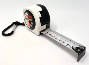 Miara 3m/19mm, wstęga biała 2-stronna, karabińczyk do zaczepienia, seria Black & White MEDID