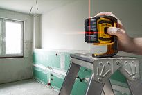 Samoniwelujacy laser krzyzowy i pionujący LAX300 +Teleskopowa podpora lasera  Stabila nr kat 18482 - 4